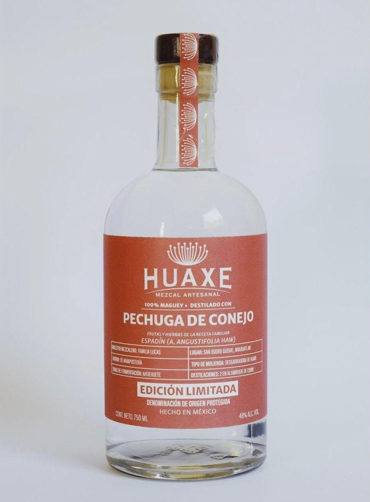 Huaxe-Mezcal-Artesanal-Pechuga-Conejo
