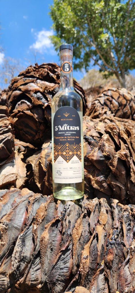 Mezcal-Artesanal-5-Mitras-2